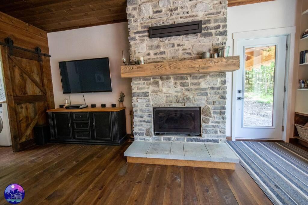 Chalet Deschamps- SPA- Chien accepté- Nature- Estrie Mansonville Exterior foto