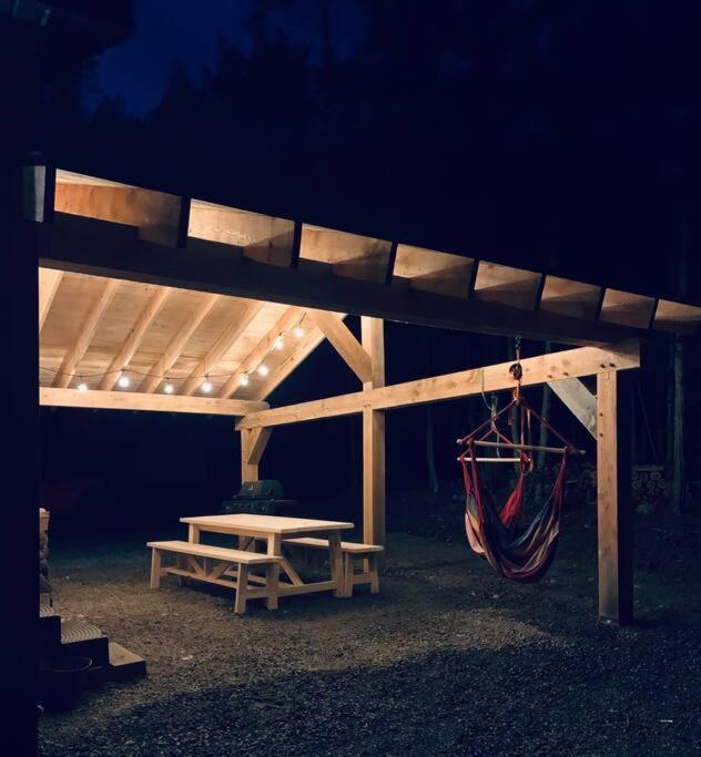 Chalet Deschamps- SPA- Chien accepté- Nature- Estrie Mansonville Exterior foto